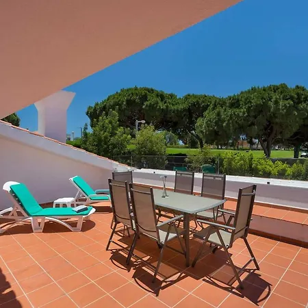 Villa Sleeps 6 With Pool Air Con And Wifi Vale do Lobo